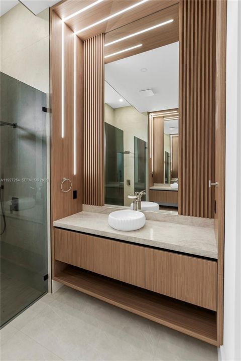 For Sale: $1,150,000 (4 beds, 3 baths, 2400 Square Feet)