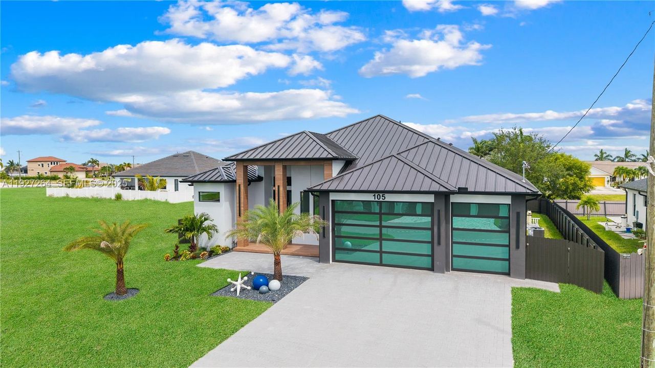 For Sale: $1,150,000 (4 beds, 3 baths, 2400 Square Feet)