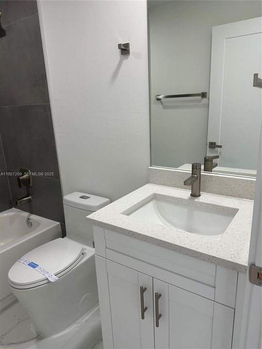 For Rent: $2,100 (3 beds, 2 baths, 0 Square Feet)