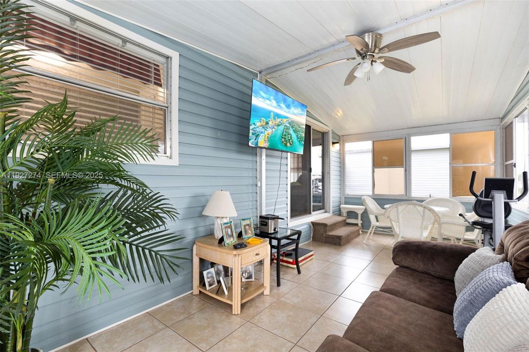 待售: $165,000 (2 贝兹, 2 浴室, 0 平方英尺)