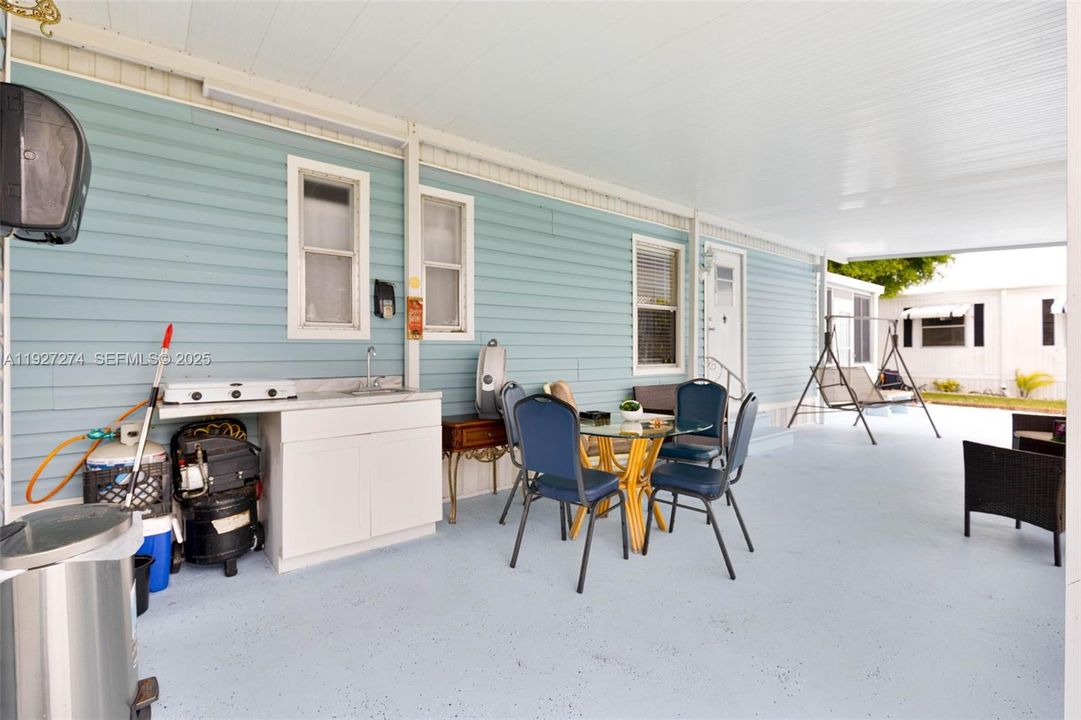 待售: $165,000 (2 贝兹, 2 浴室, 0 平方英尺)