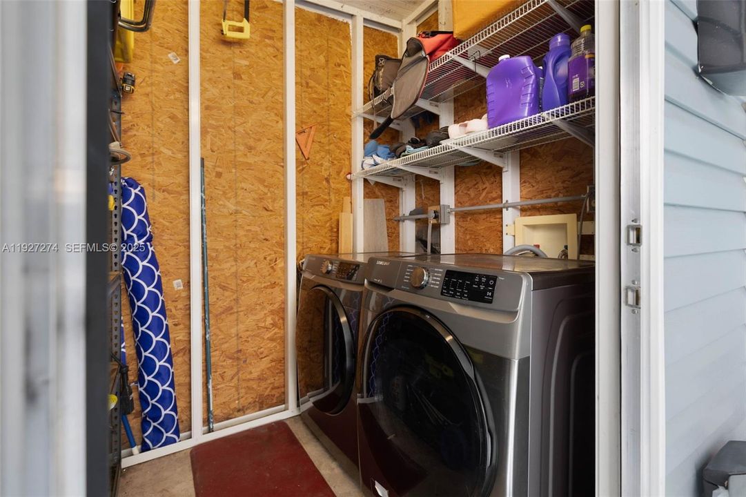 待售: $165,000 (2 贝兹, 2 浴室, 0 平方英尺)