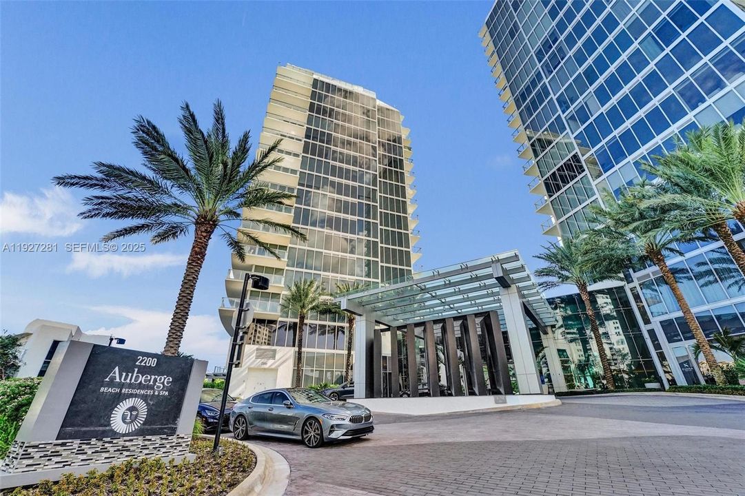 En Venta: $6,499,000 (3 camas, 4 baños, 3301 Pies cuadrados)