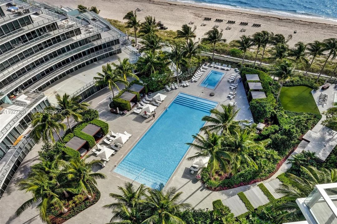 En Venta: $6,499,000 (3 camas, 4 baños, 3301 Pies cuadrados)