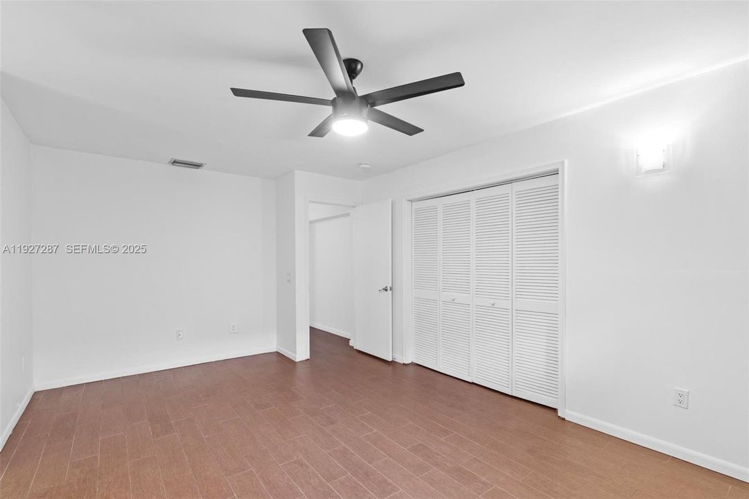 En Renta: $3,750 (3 camas, 2 baños, 1919 Pies cuadrados)