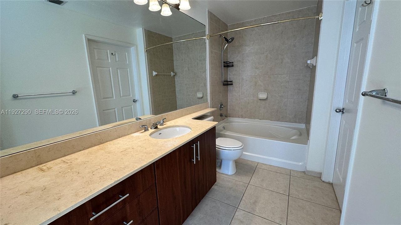 En Venta: $229,000 (1 camas, 1 baños, 756 Pies cuadrados)