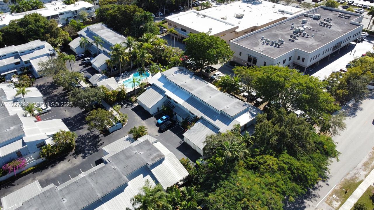 For Sale: $625,000 (2 beds, 2 baths, 1430 Square Feet)