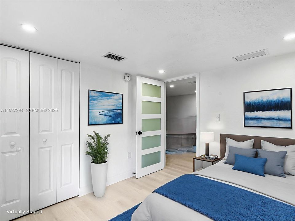 На продажу: $439,000 (3 спален, 2 ванн, 790 Квадратных фут)