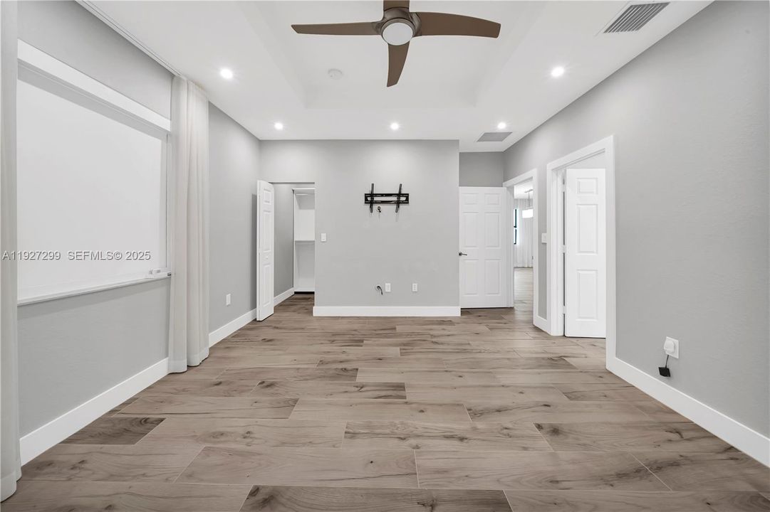 В аренду: $4,000 (3 спален, 3 ванн, 1844 Квадратных фут)