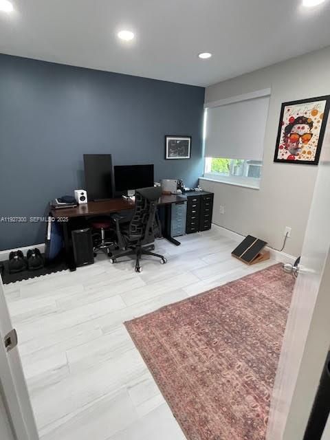 В аренду: $2,975 (2 спален, 2 ванн, 1000 Квадратных фут)