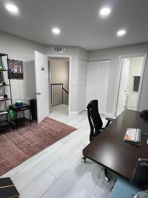 В аренду: $2,975 (2 спален, 2 ванн, 1000 Квадратных фут)