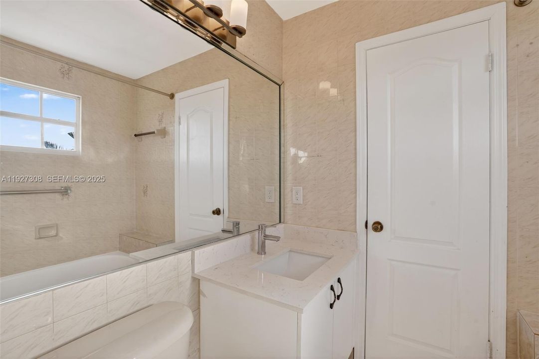 For Sale: $849,000 (4 beds, 4 baths, 2767 Square Feet)