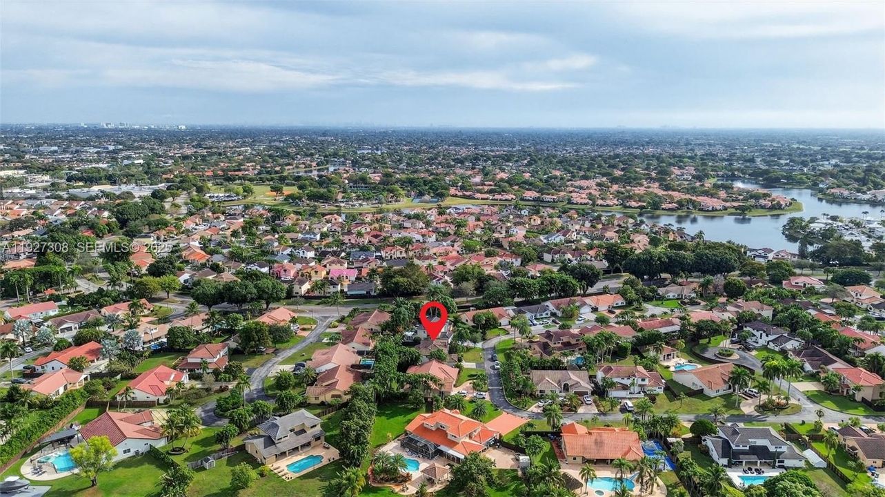 For Sale: $849,000 (4 beds, 4 baths, 2767 Square Feet)