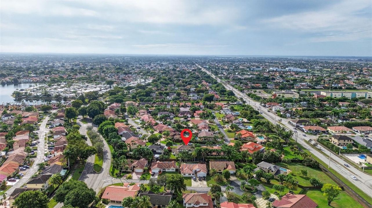 For Sale: $849,000 (4 beds, 4 baths, 2767 Square Feet)