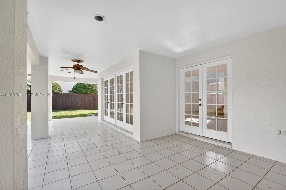 For Sale: $849,000 (4 beds, 4 baths, 2767 Square Feet)