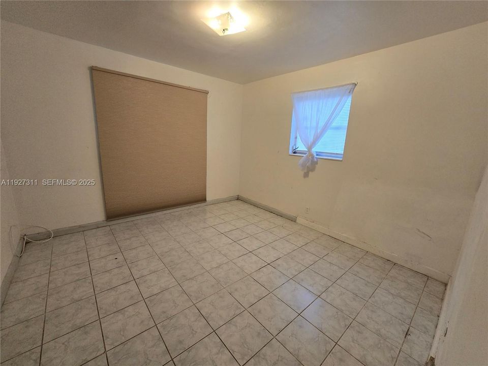 En Renta: $1,800 (2 camas, 1 baños, 783 Pies cuadrados)