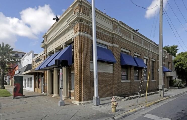 В аренду: $4,900 (0 спален, 0 ванн, 0 Квадратных фут)