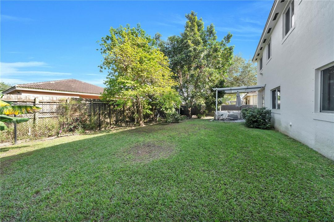 待售: $639,900 (4 贝兹, 3 浴室, 2619 平方英尺)