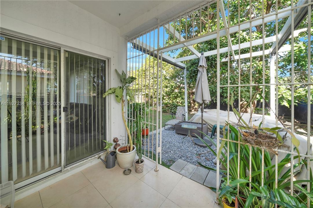 待售: $639,900 (4 贝兹, 3 浴室, 2619 平方英尺)