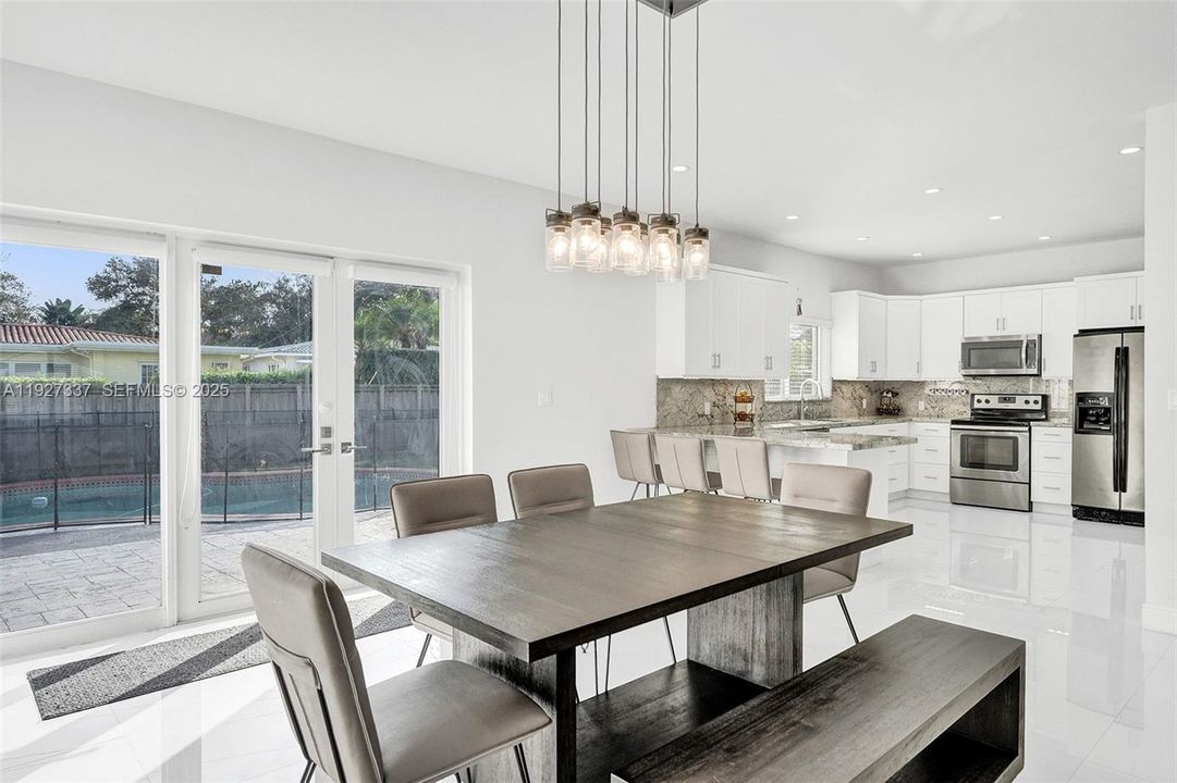 For Rent: $7,000 (4 beds, 3 baths, 2399 Square Feet)