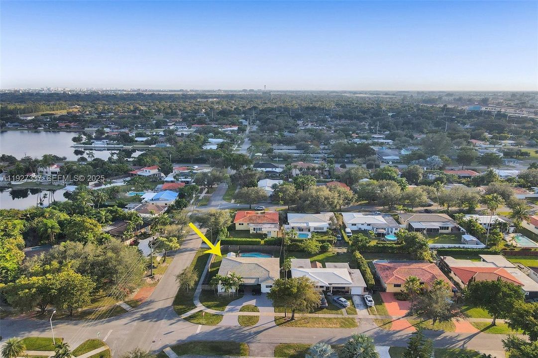 For Rent: $7,000 (4 beds, 3 baths, 2399 Square Feet)