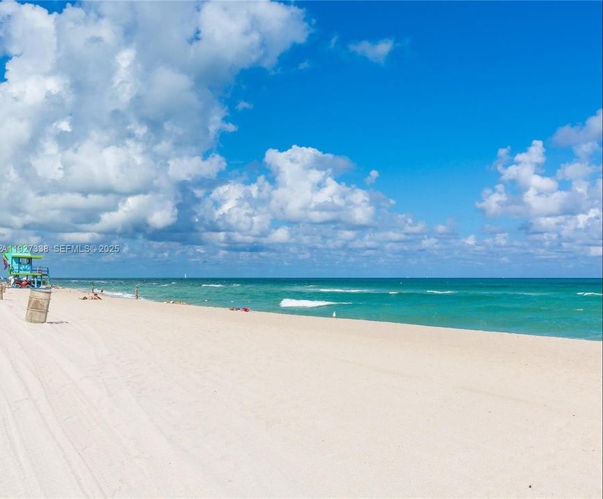 For Sale: $470,000 (2 beds, 2 baths, 1287 Square Feet)