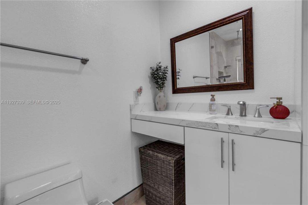 For Sale: $1,650,000 (4 beds, 5 baths, 3044 Square Feet)