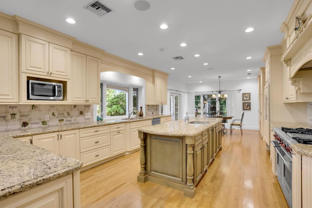 Open kitchen layout