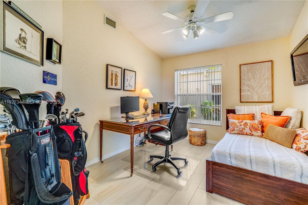 En Venta: $620,000 (3 camas, 2 baños, 1767 Pies cuadrados)