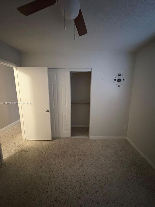 В аренду: $3,000 (3 спален, 2 ванн, 1125 Квадратных фут)