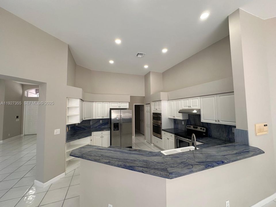 For Sale: $985,995 (5 beds, 3 baths, 2834 Square Feet)