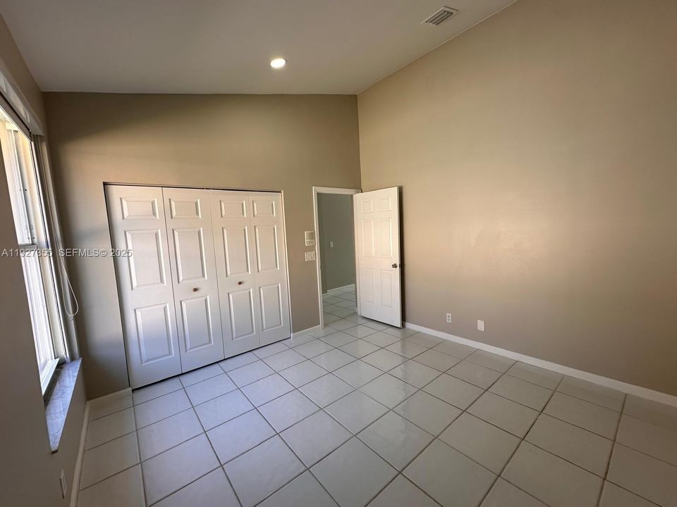 For Sale: $985,995 (5 beds, 3 baths, 2834 Square Feet)