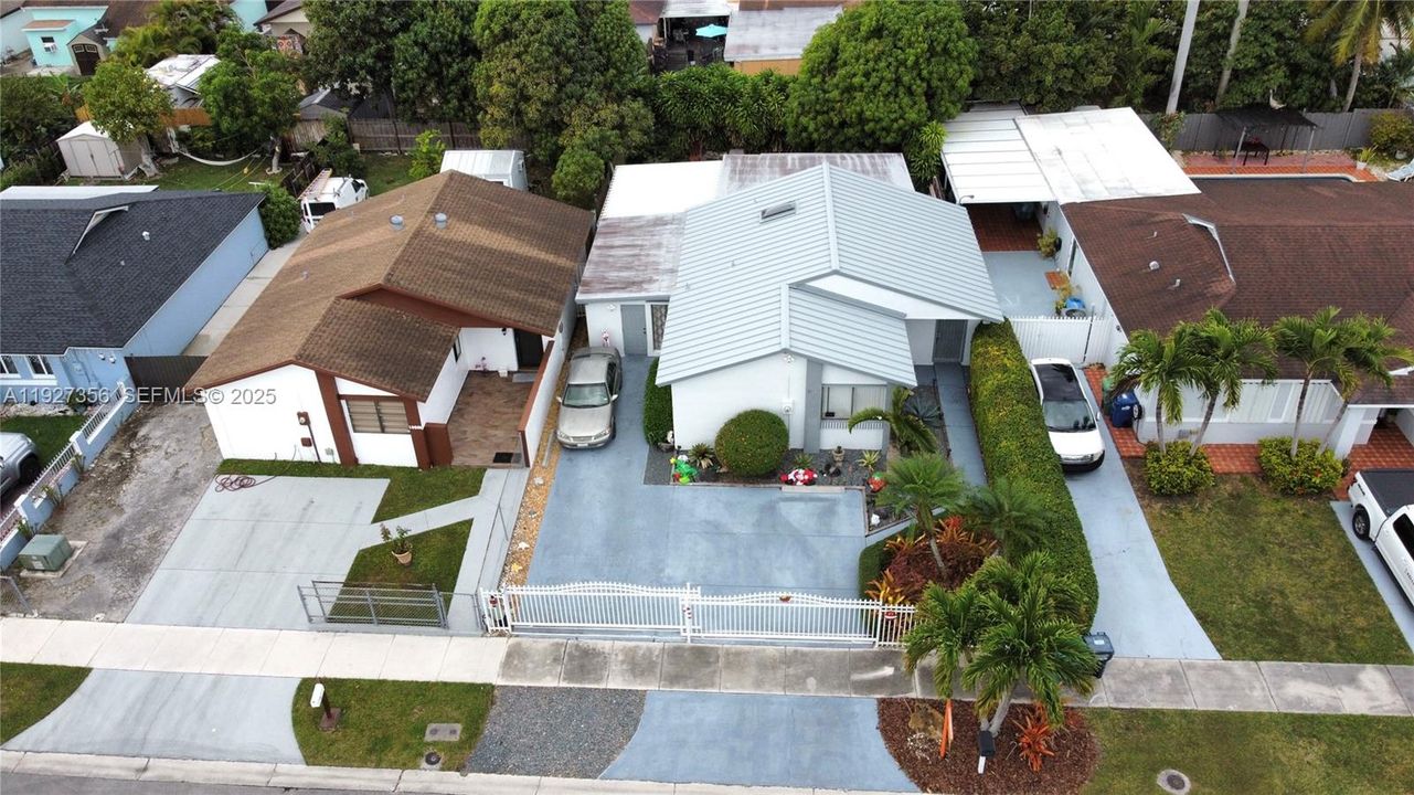 En Venta: $535,000 (2 camas, 1 baños, 1634 Pies cuadrados)