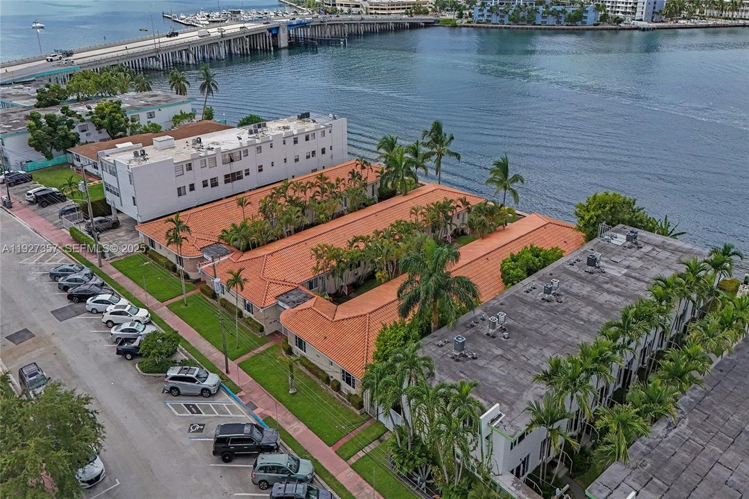 出租: $1,500 (1 贝兹, 1 浴室, 480 平方英尺)