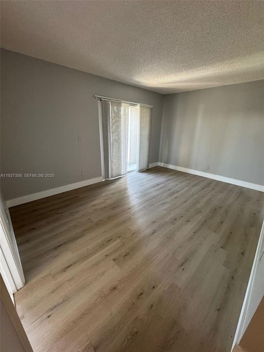 В аренду: $2,550 (2 спален, 2 ванн, 1153 Квадратных фут)