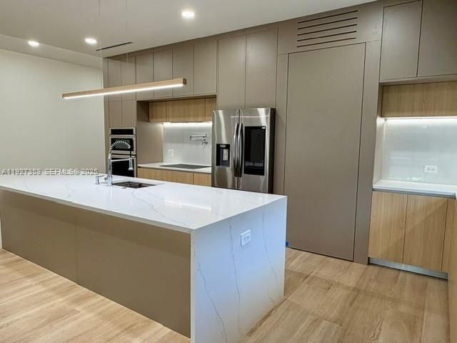 На продажу: $2,175,000 (4 спален, 3 ванн, 0 Квадратных фут)