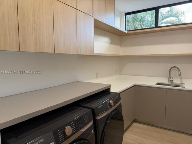 На продажу: $2,175,000 (4 спален, 3 ванн, 0 Квадратных фут)