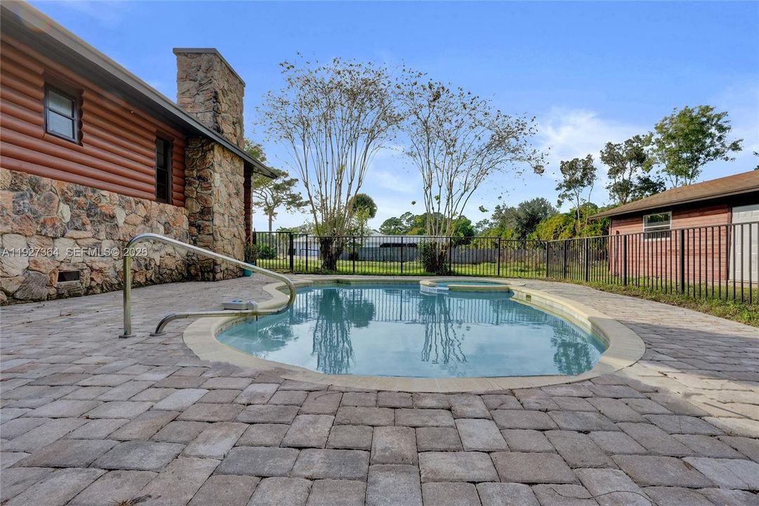 На продажу: $790,000 (4 спален, 3 ванн, 2667 Квадратных фут)