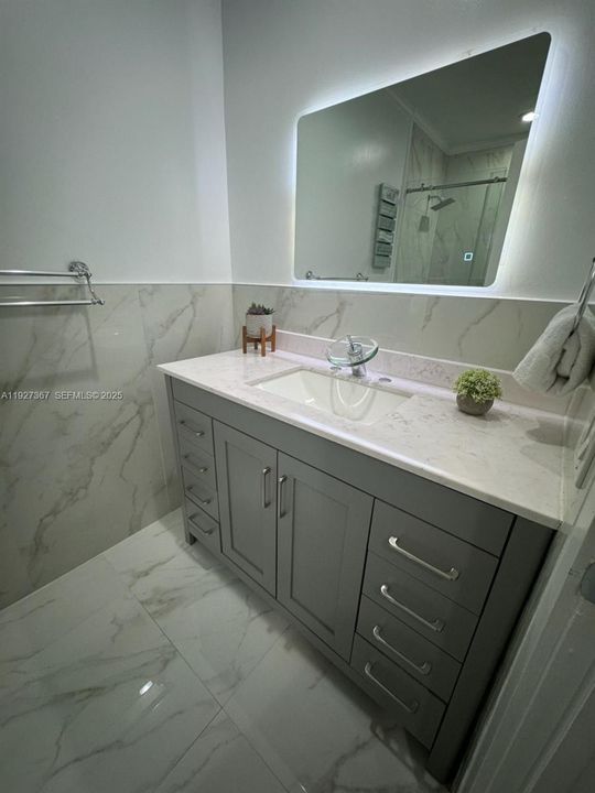 En Venta: $380,000 (3 camas, 2 baños, 1165 Pies cuadrados)