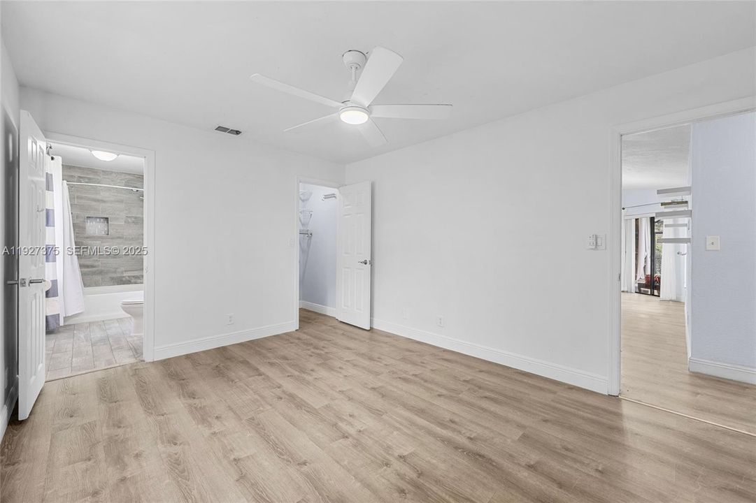 For Sale: $750,000 (4 beds, 3 baths, 2262 Square Feet)