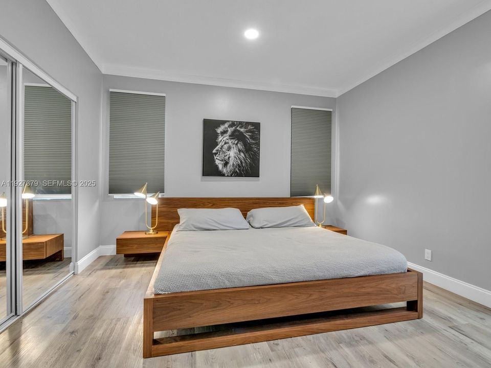 En Renta: $4,600 (3 camas, 2 baños, 1672 Pies cuadrados)