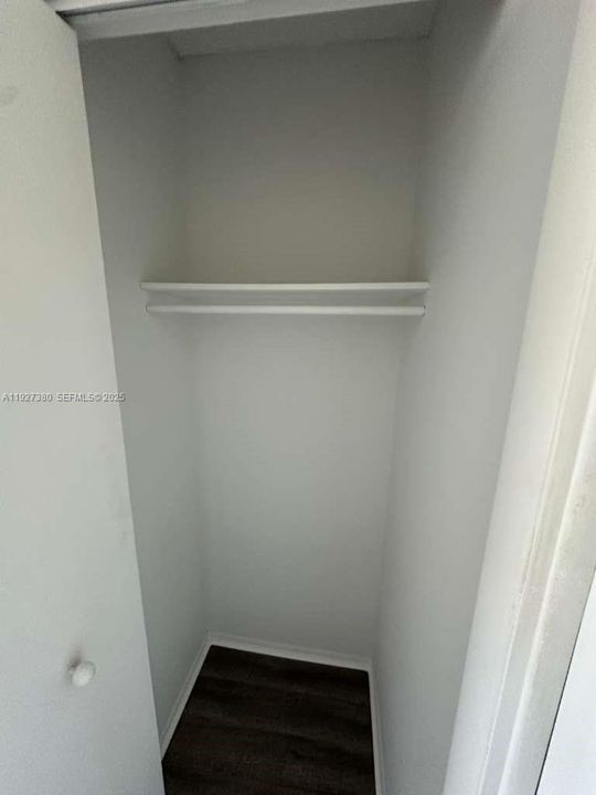 出租: $1,500 (1 贝兹, 1 浴室, 840 平方英尺)