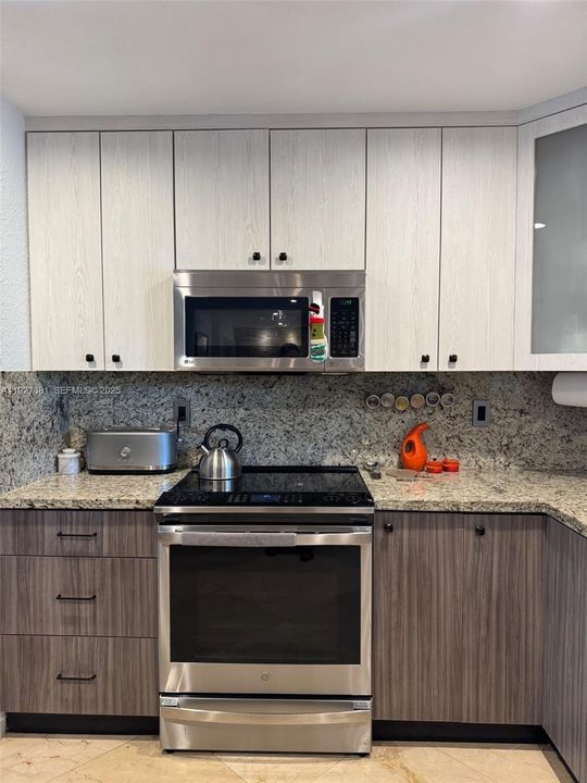 В аренду: $6,900 (4 спален, 3 ванн, 2923 Квадратных фут)