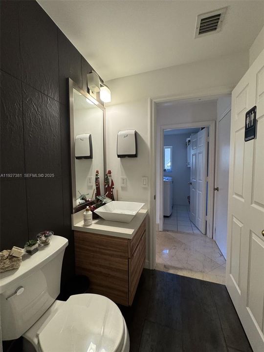 В аренду: $6,900 (4 спален, 3 ванн, 2923 Квадратных фут)