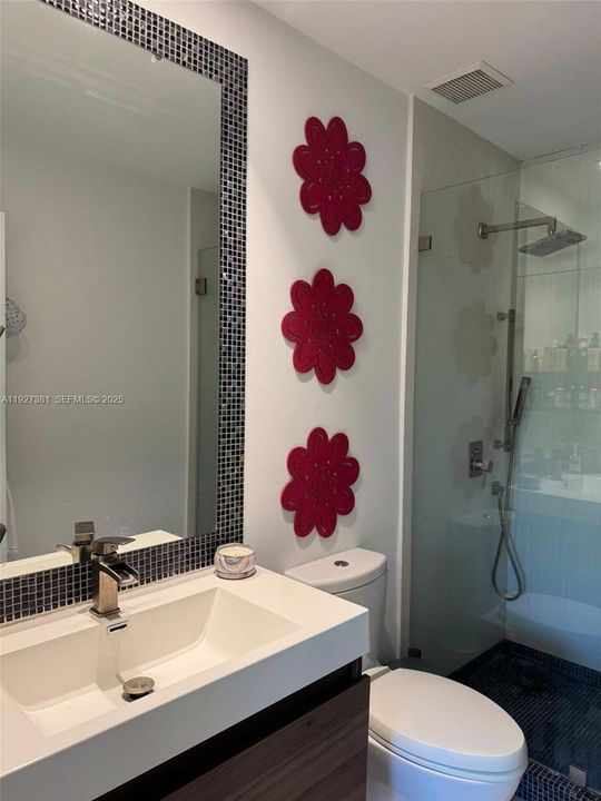 В аренду: $6,900 (4 спален, 3 ванн, 2923 Квадратных фут)