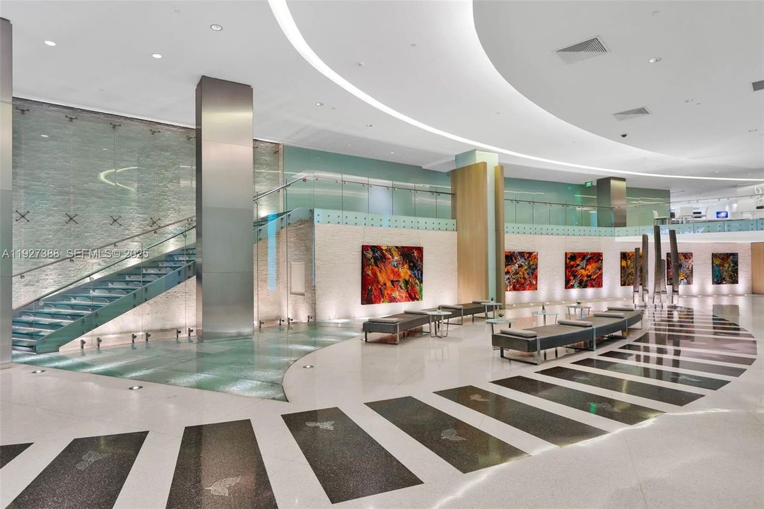 For Rent: $18,000 (3 beds, 3 baths, 2289 Square Feet)