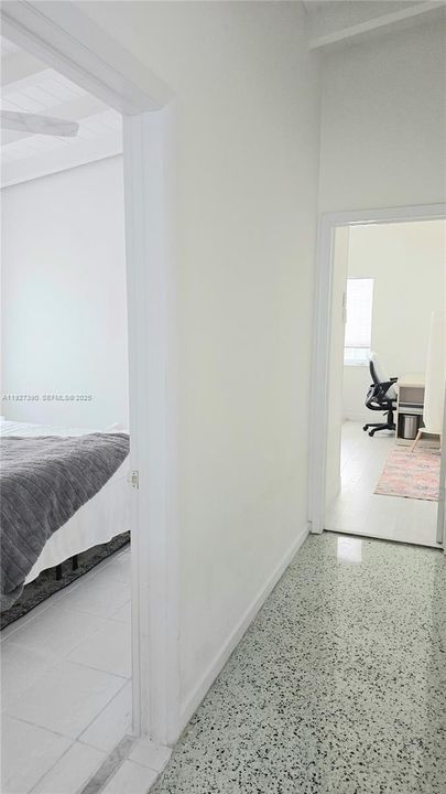 В аренду: $3,500 (3 спален, 1 ванн, 1053 Квадратных фут)