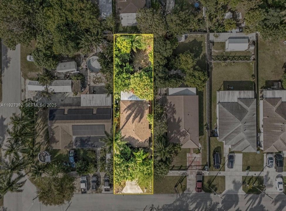 На продажу: $420,000 (3 спален, 2 ванн, 1196 Квадратных фут)