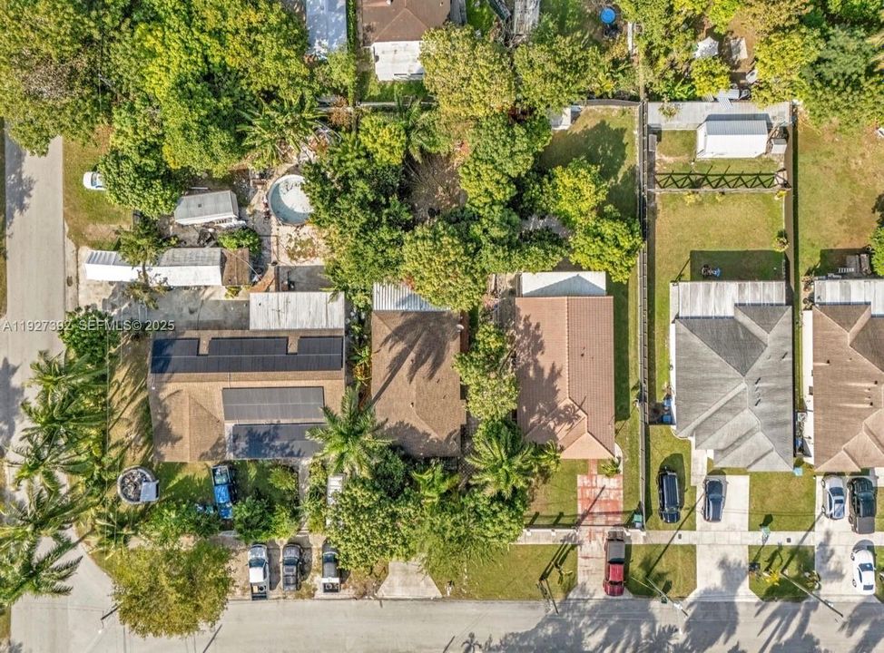 На продажу: $420,000 (3 спален, 2 ванн, 1196 Квадратных фут)