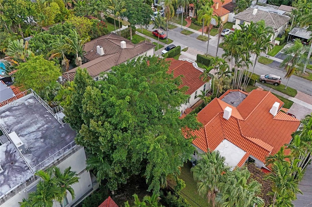 待售: $1,950,000 (5 贝兹, 3 浴室, 3177 平方英尺)